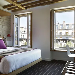 4* Hotell Select