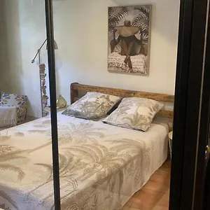 Cosy Avec Deux Velos Coeur De France
