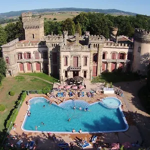 Chateau-camping La Grange Fort, 63500 France