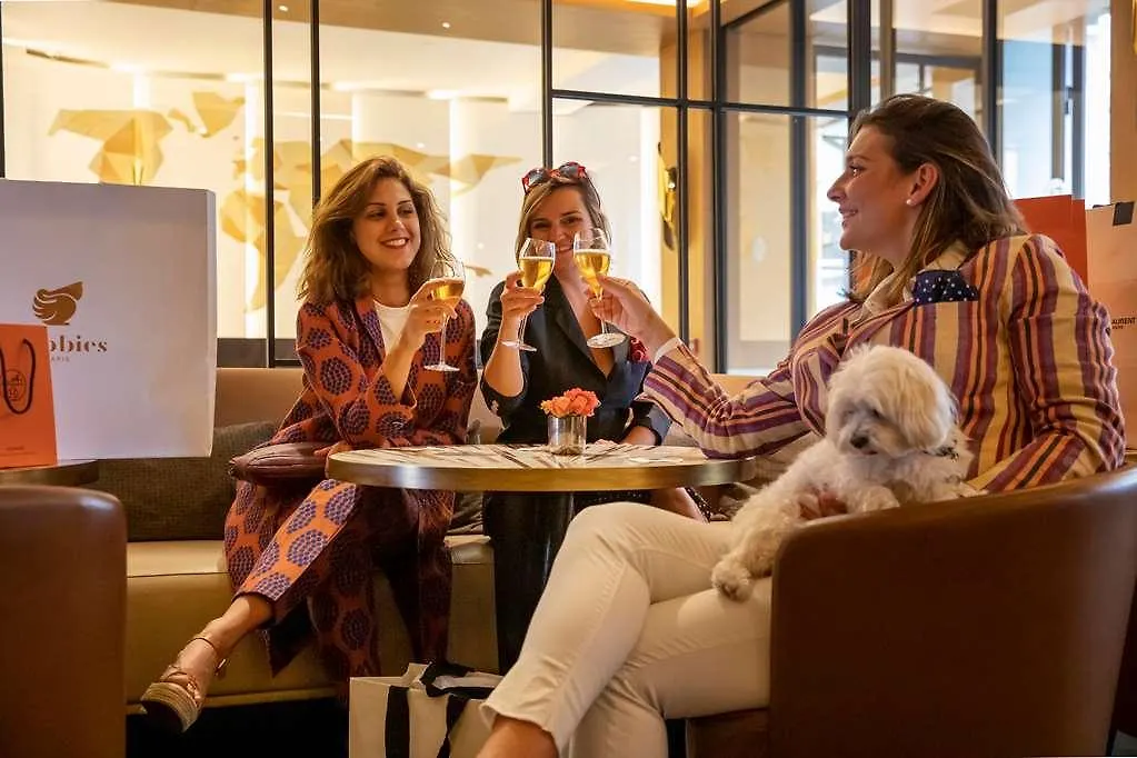 ****  Hotel Maison Fl Paris France